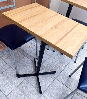 ☕ Mesa Bistrô Moderna  60 x 45 cm✨